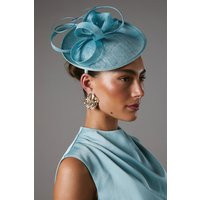 Side Facing Structured Fascinator, ice blue | PrettyLittleThing UK
