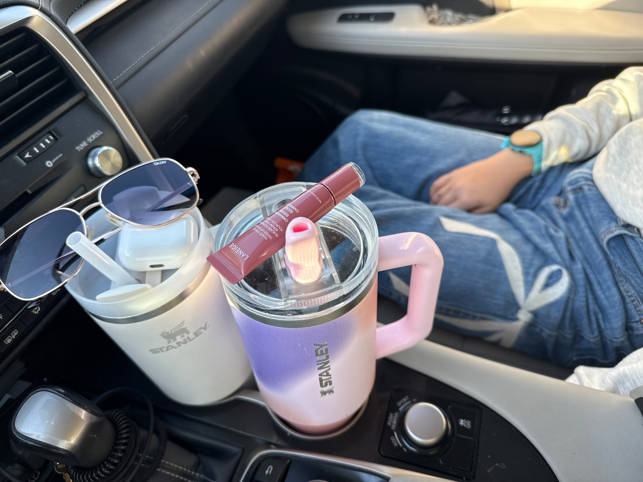 Mommy Daughter time 🥰