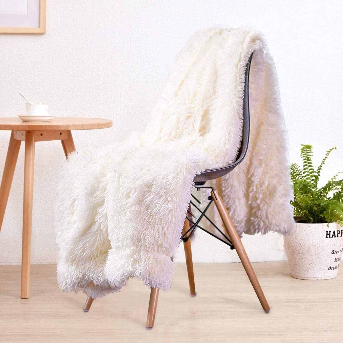 LOCHAS Super Soft Shaggy Faux Fur Blanket, Plush Fuzzy Bed Throw Decorative Washable Cozy Sherpa ... | Walmart (US)