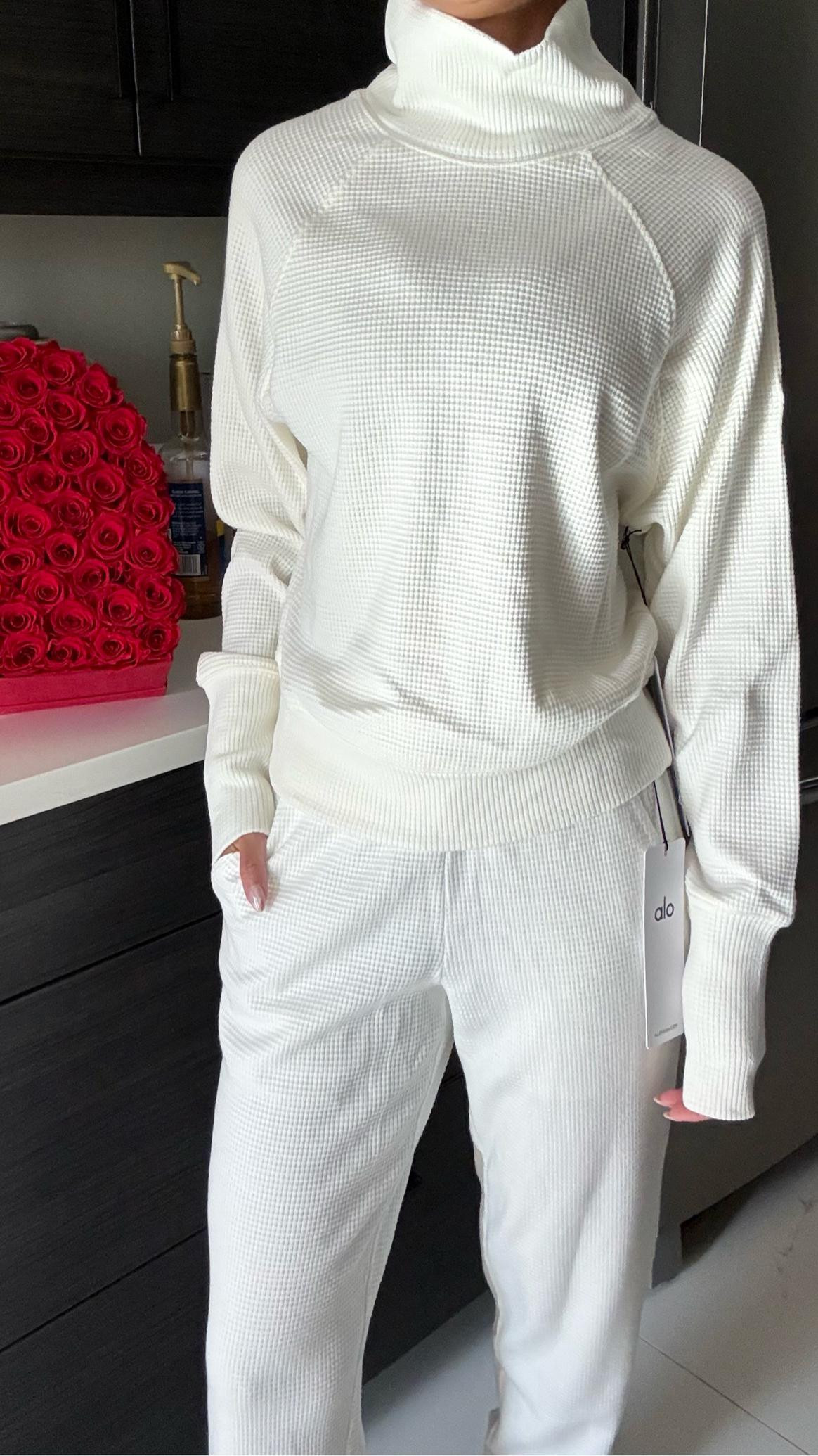 waffle weekend escape jogger, mock neck long sleeve, alo yoga, athleisure, lounge.  🤍

#LTKStyleTip #LTKActive #LTKHoliday