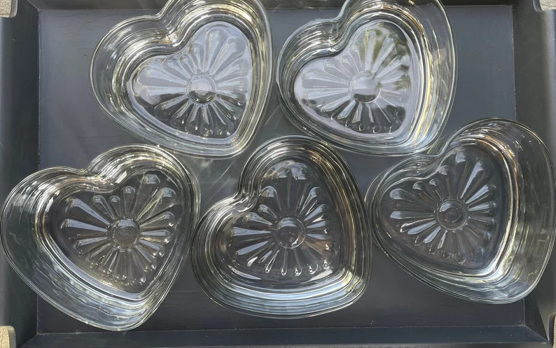 Glass Heart Shaped Bowl, Candy Dish, Trinket Dish - Etsy | Etsy (US)