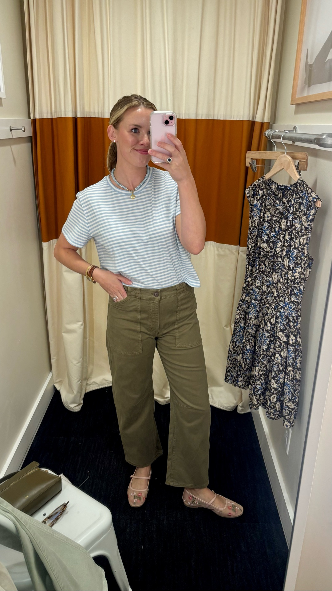 the pant everyone needs this fall! you can wear it year-round and the fabric is soooo soft. run before they sell out! 

#LTKxMadewell #LTKSeasonal #LTKStyleTip