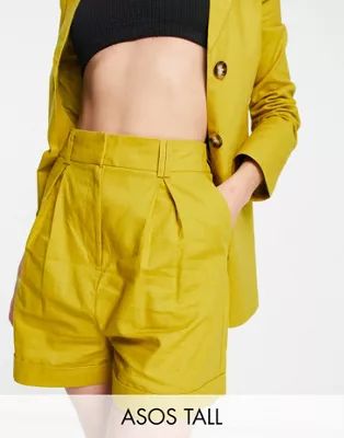 ASOS DESIGN Tall linen boxy suit shorts in golden palm | ASOS (Global)