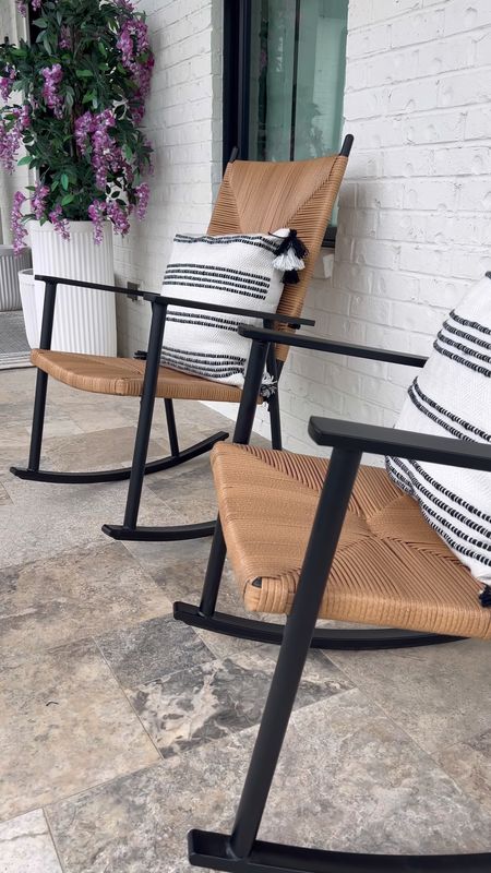 Our best selling $97 rocking chairs are back in stock!!


Home decor
Target
Walmart
Mcgee & co
Pottery barn
Thislittlelifewebuilt 
Amazon home 
Living room
Area rug 

#LTKSeasonal #LTKhome #LTKfindsunder100