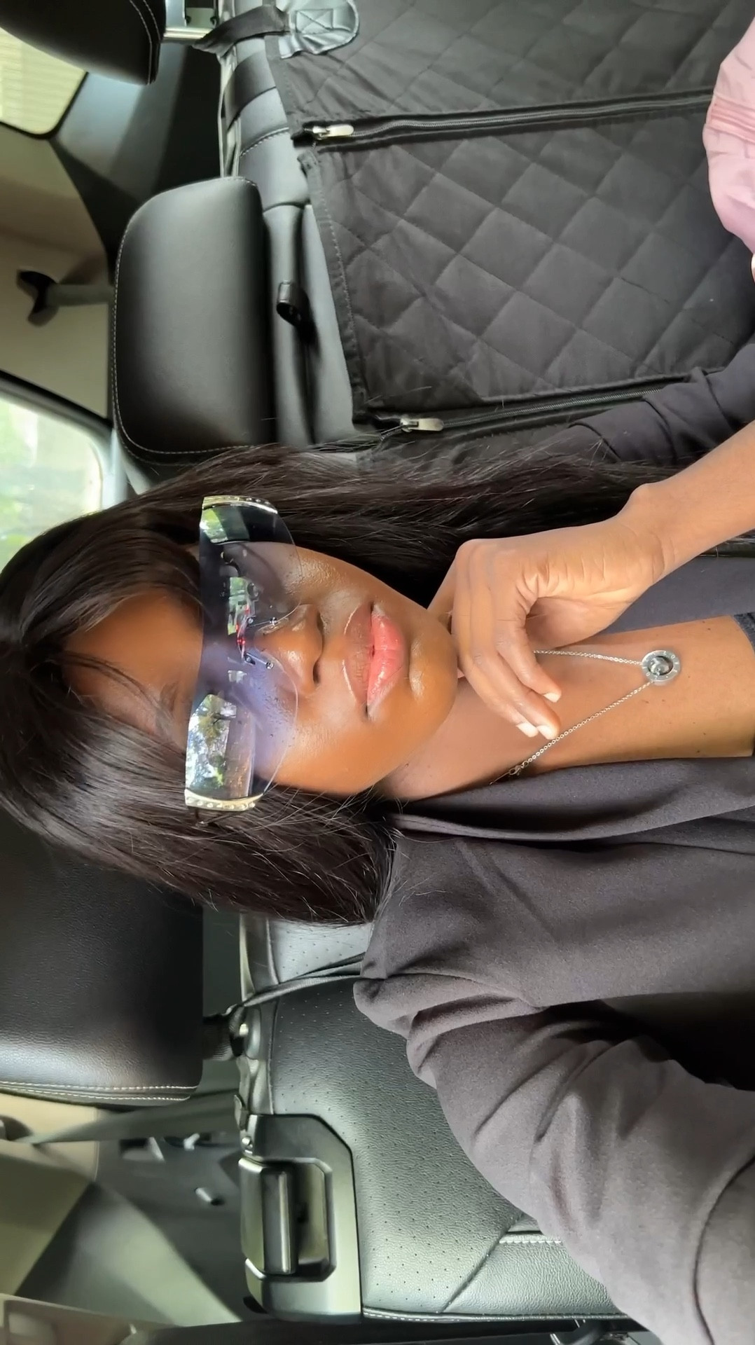 Favorite sunglasses 💝

#LTKU #LTKSeasonal #LTKVideo