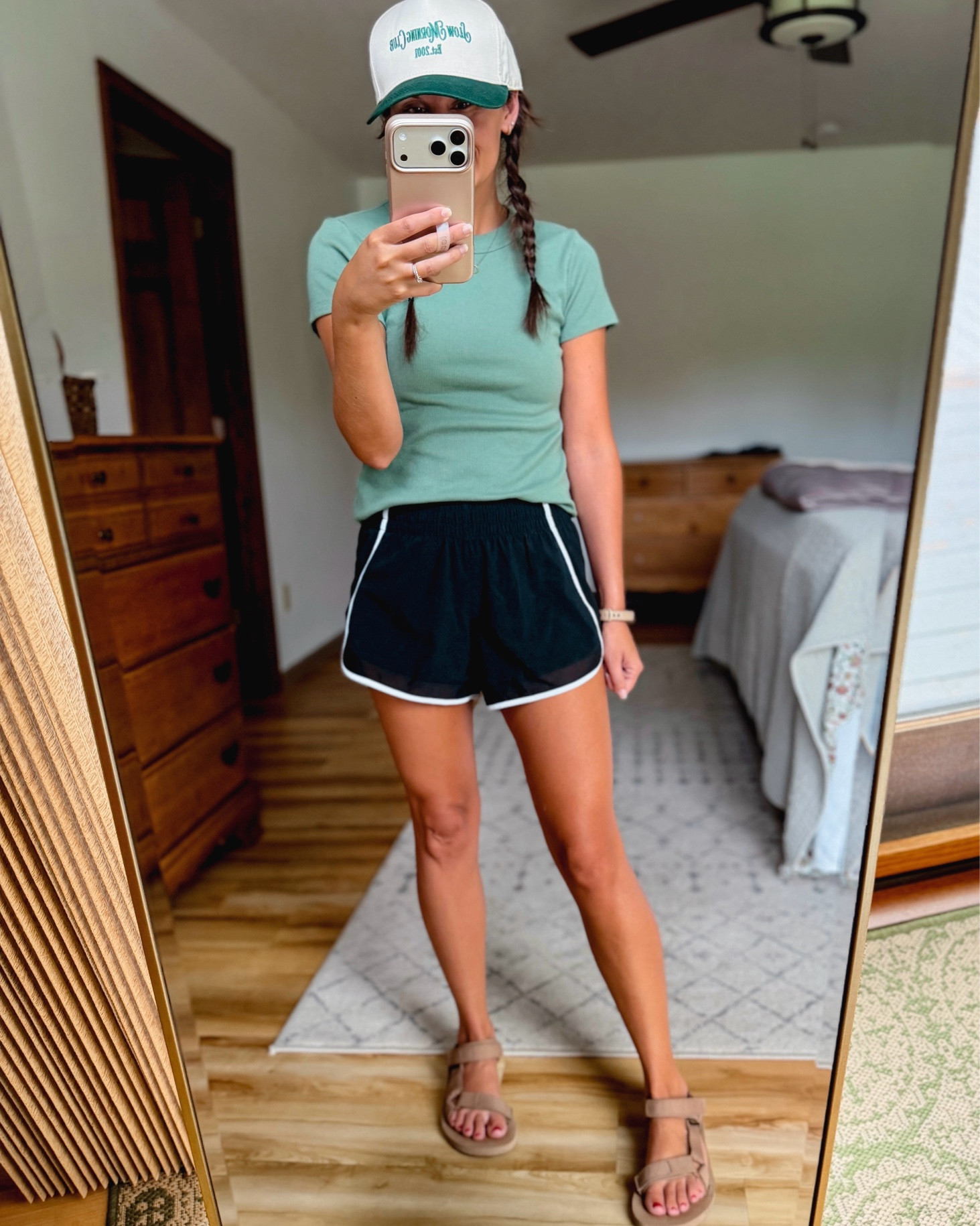 small in my tee, xxs in my shorts and 6 in my teva sandals. My hat is so cute!