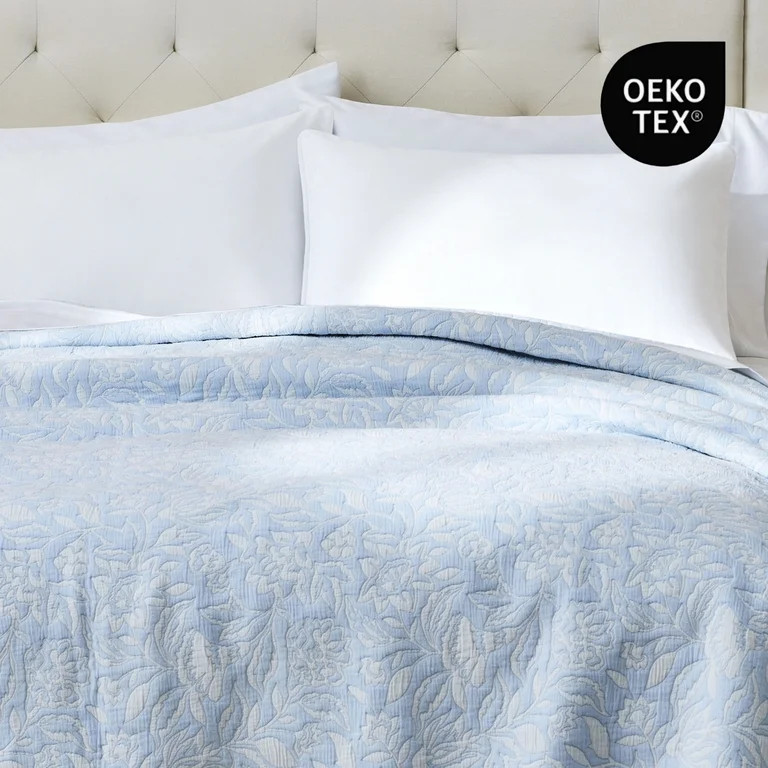 Better Homes & Gardens Floral Matelass\u00e9 Quilt, Full/Queen, Blue Bedding | Walmart (US)