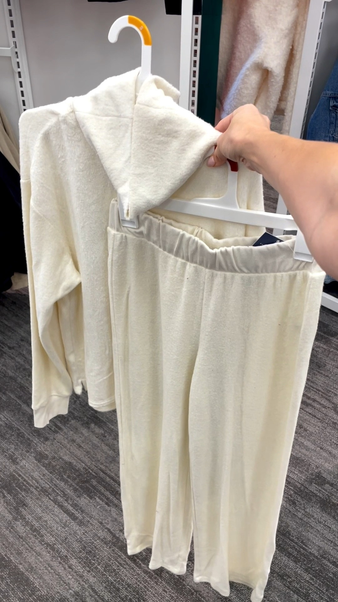 This set is a cozy girl need. From lounging to errands it’s 💯 

#LTKFindsUnder50 #LTKStyleTip #LTKSeasonal