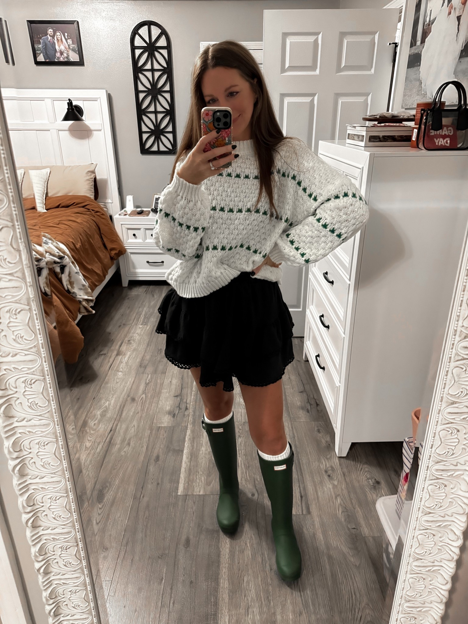 I will LIVE in oversized sweaters and boots this Fall 🍂

Wearing a size Medium in top and bottoms. Shoes are TTS. 

#LTKShoeCrush #LTKTall #LTKSeasonal