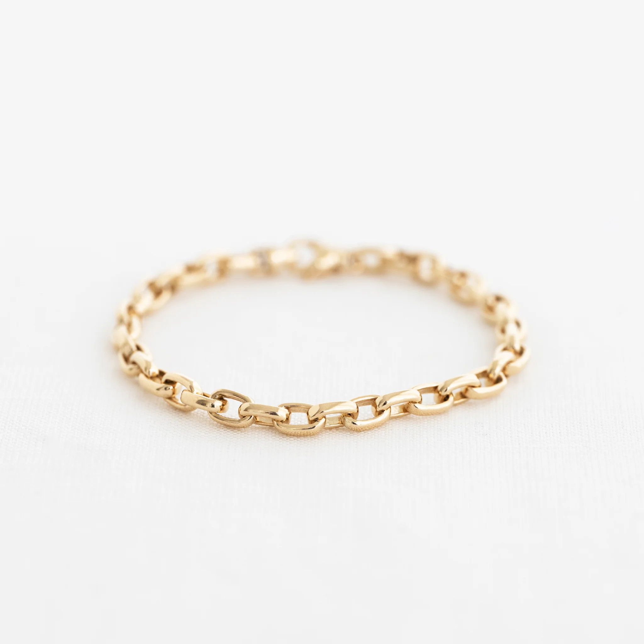 The Square Chain Link Bracelet | Yearly Co.