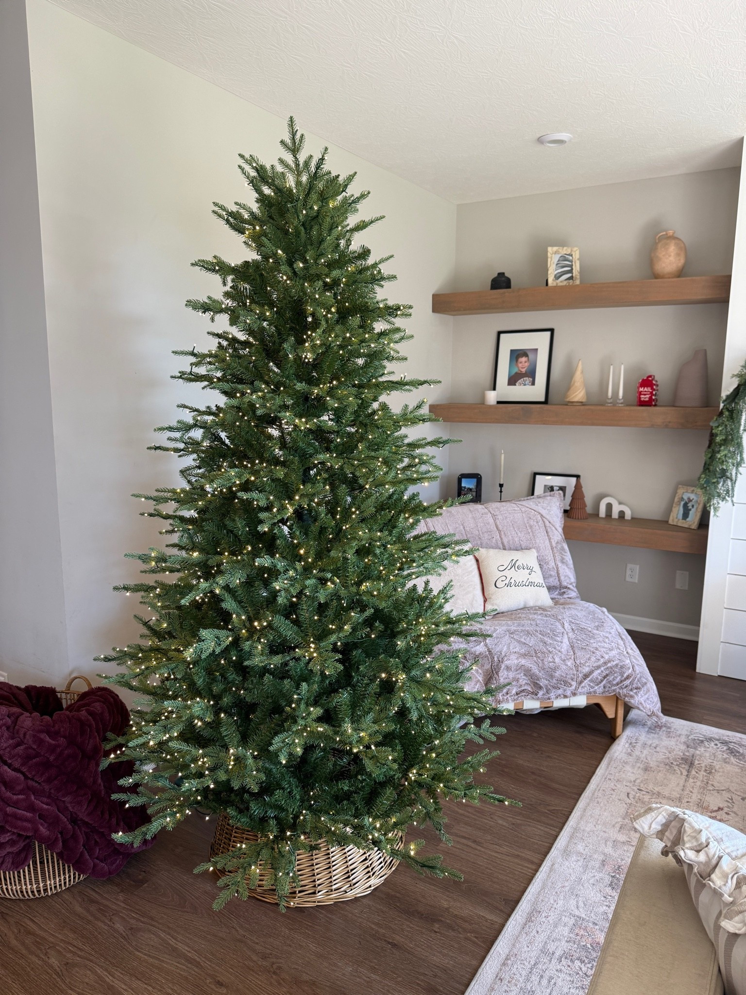 VIRAL CHRISTMAS TREE BACK IN STOCK!!
We have the 7.5ft full 
Twinkle tree

#LTKSeasonal #LTKHome