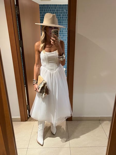 White dresss shire party bachelorette party wedding dress bridal shower amazon cowboy boots 

#LTKwedding #LTKshoecrush #LTKfindsunder100
