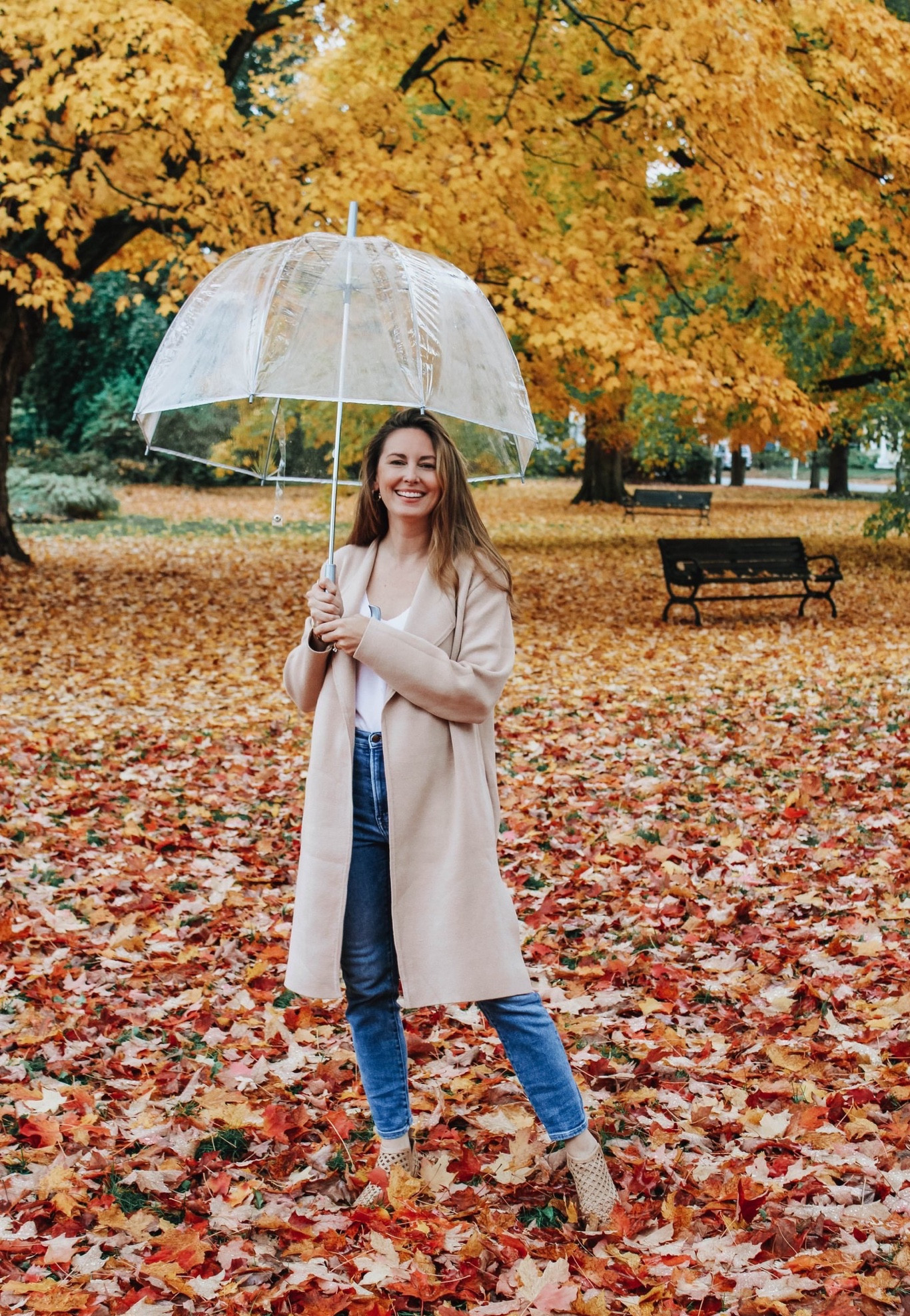 Fall jacket, fall cardigan, clear umbrella, fall outfit, cardigan sweater, under $100 cardigan, comes in lots of colors 

#LTKfindsunder100 #LTKworkwear #LTKSeasonal
