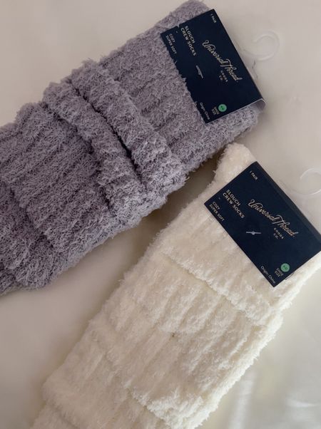 target slouch socks for uggs this winter ❄️🤍

target socks • slouch socks • skims dupe • ultra mini uggs • ugg tasmans 

#LTKGiftGuide #LTKFind #LTKSeasonal