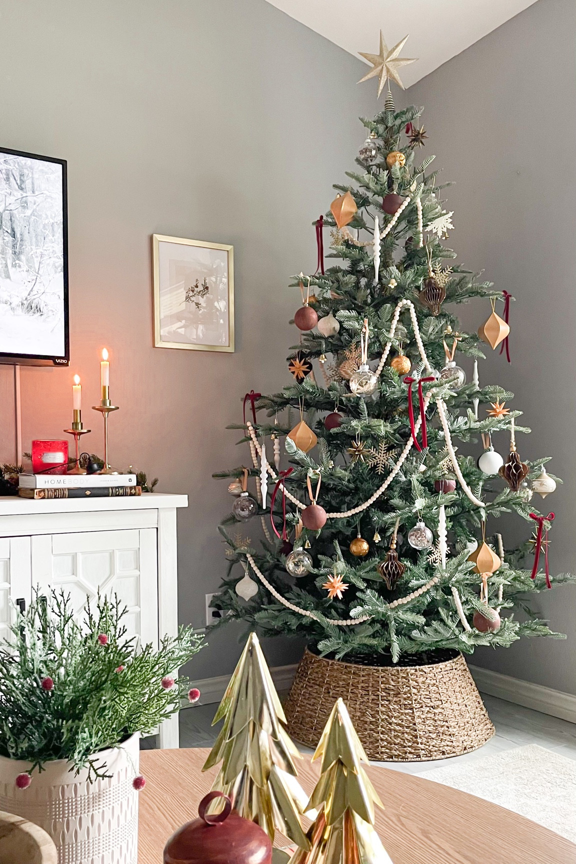 Make sure to check my ig @yasminnnie to see some DIY ornaments on my tree! :) 

Christmas, tree, ornaments, diy, walmart, Target, Amazon, Christmas decorations 

#LTKhome #LTKHoliday #LTKSeasonal