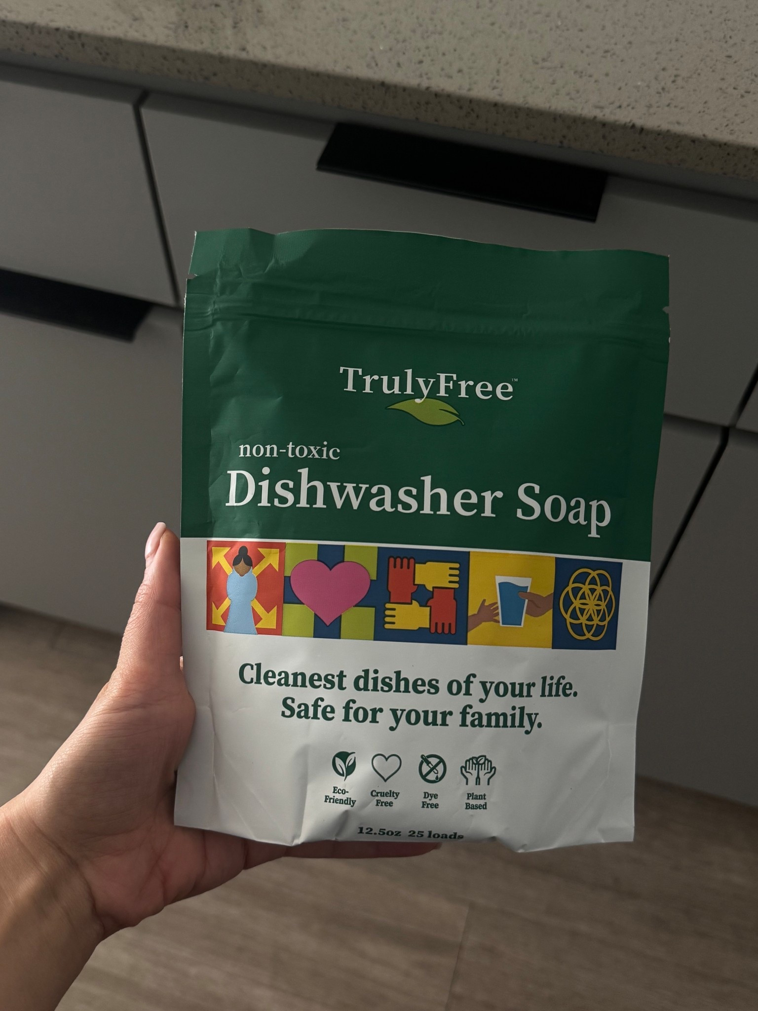clean unscented dishwater soap:)

#LTKHome #LTKdayinmylife