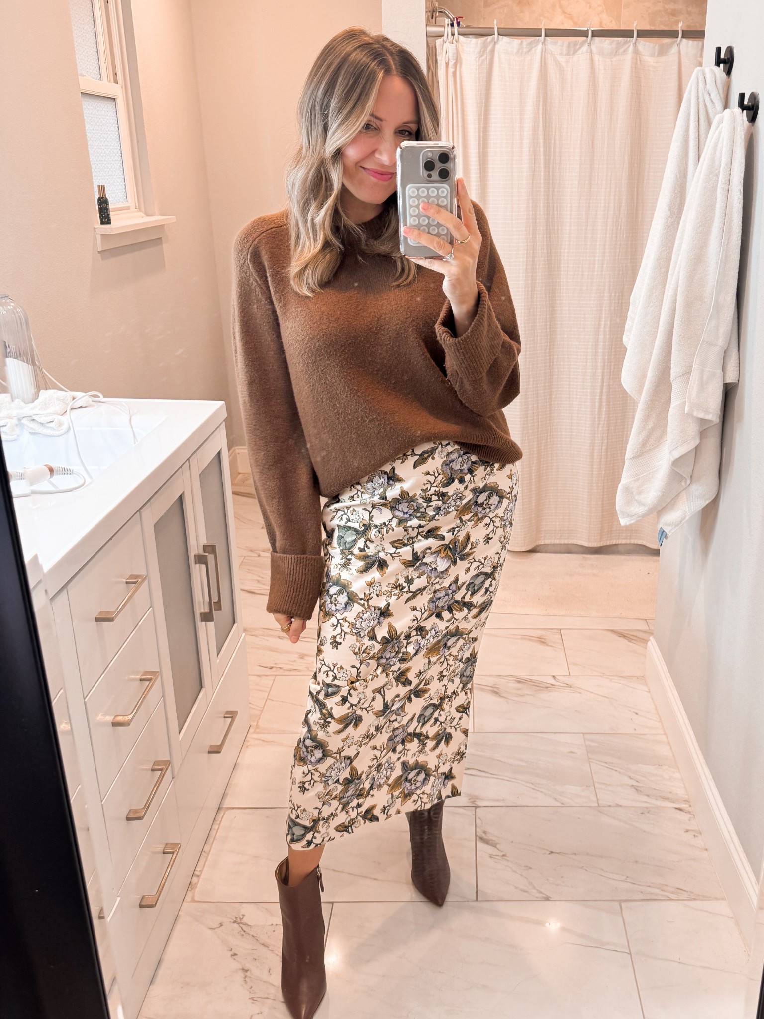 Sweater - small
Skirt - TTS

#LTKHoliday #LTKCyberWeek #LTKGiftGuide