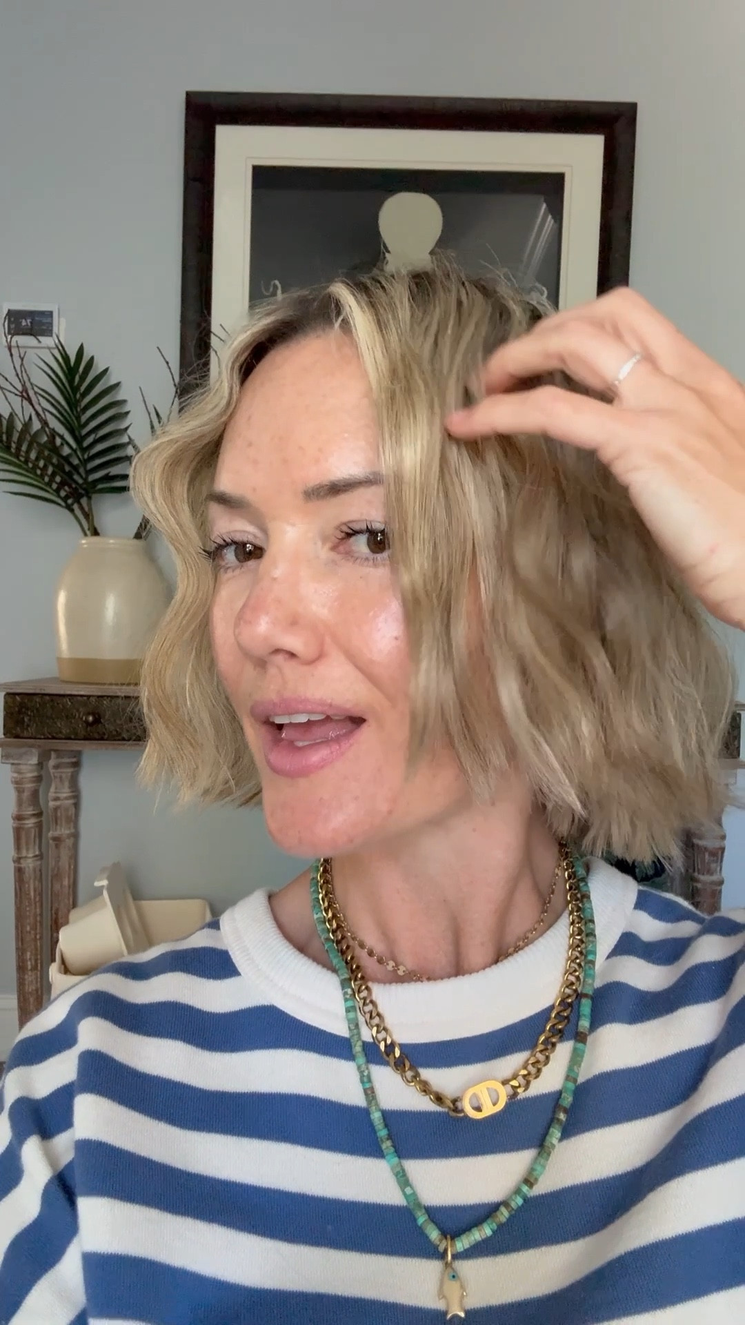 How to create the best beach waves on a bob! I use the waver below (this is the right one even though the color of mine is different) and I use this texturizing powder for volume and light hairspray for hold.

#LTKBeauty #LTKOver40 #LTKxAerie