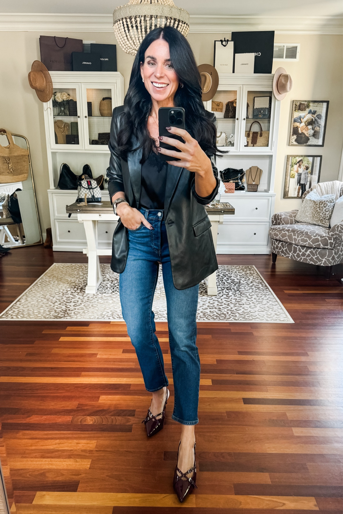 I am so excited for @amazon Prime Big Deal Days to start tomorrow🙌🏻 #ad
Simply like this post and comment “Prime” and I’ll send all the details of my favorite pieces to snag straight to your inbox👌🏼



#amazon #amazonfinds #amazonmusthaves #primebigdealdays #affordablefashion #closetstaples #thedrop #levis #founditonamazon 


#LTKStyleTip #LTKSaleAlert #LTKxPrimeDay