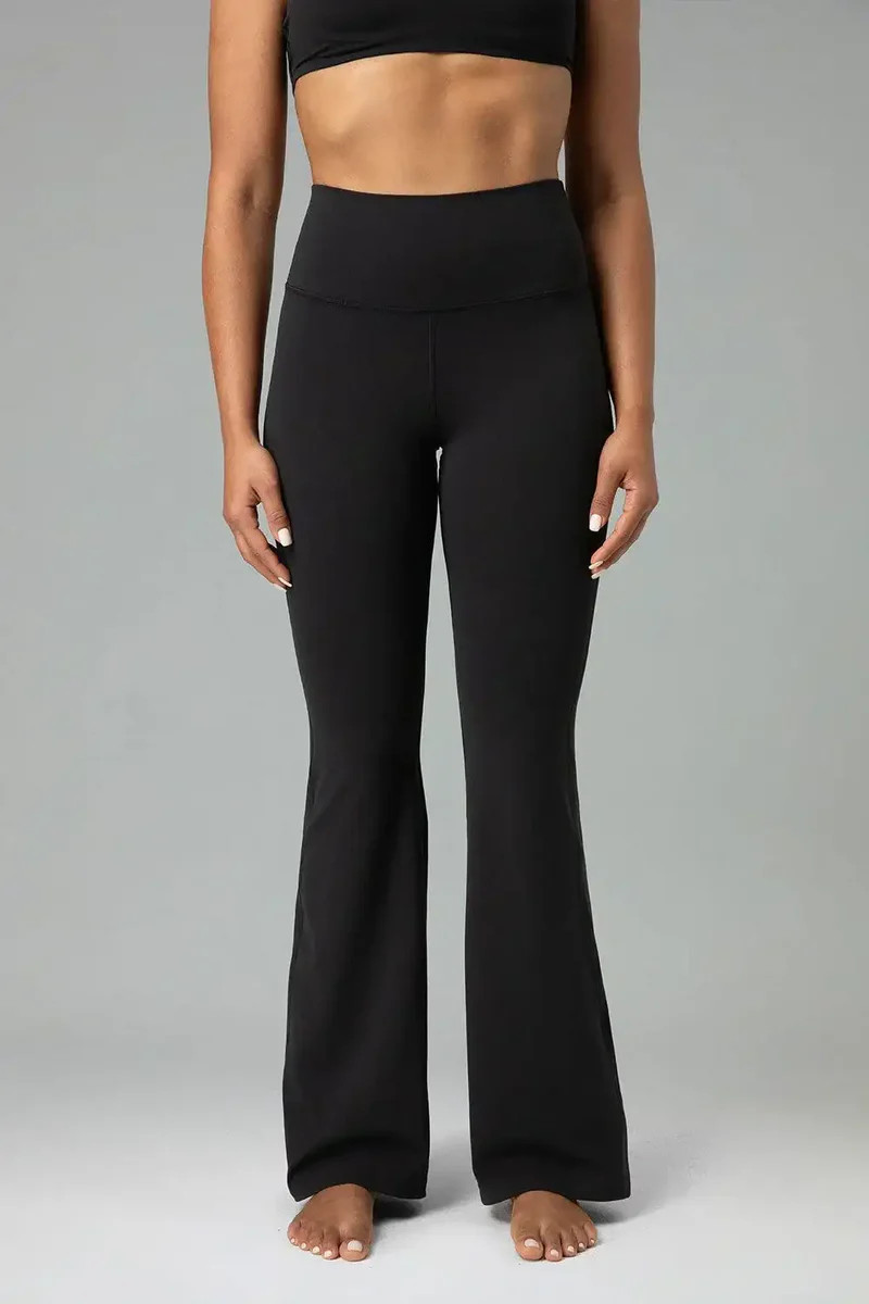 Dreamlux Flared Bootcut Yoga Pant 31.5" | Colorfulkoala Affiliate Program