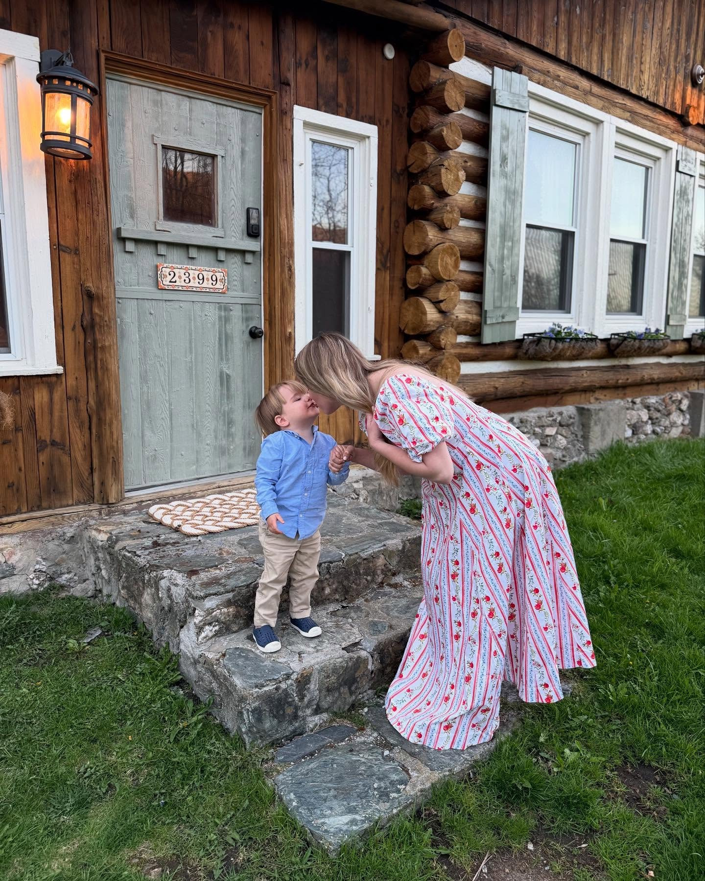 Spring maintenance trip at @bluebellcottageberkshires is complete and we are ready for a great summer season! 

We slept in, wore pajamas to plant flowers and enjoyed a special date night at @thewilliamsinn at The Barn! 

If you want outfit details, shop our @shopmy page linked in my bio! 💐