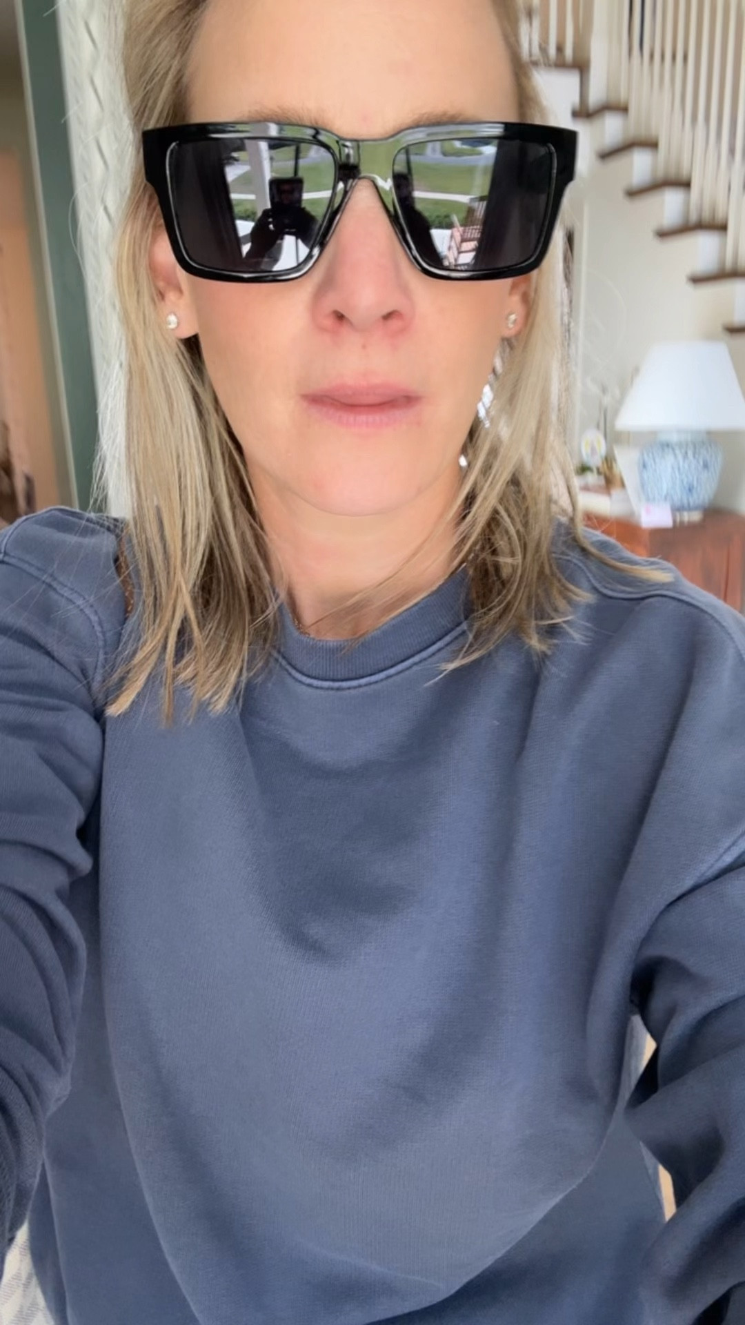 Perfect thin relaxed sweatshirt that comes in a ton of colors. 

Fall sweater 
Fall shirts
Sweatshirts
Blue shirts 
Relaxed sweatshirt

#LTKFindsUnder50 #LTKFitness #LTKSaleAlert