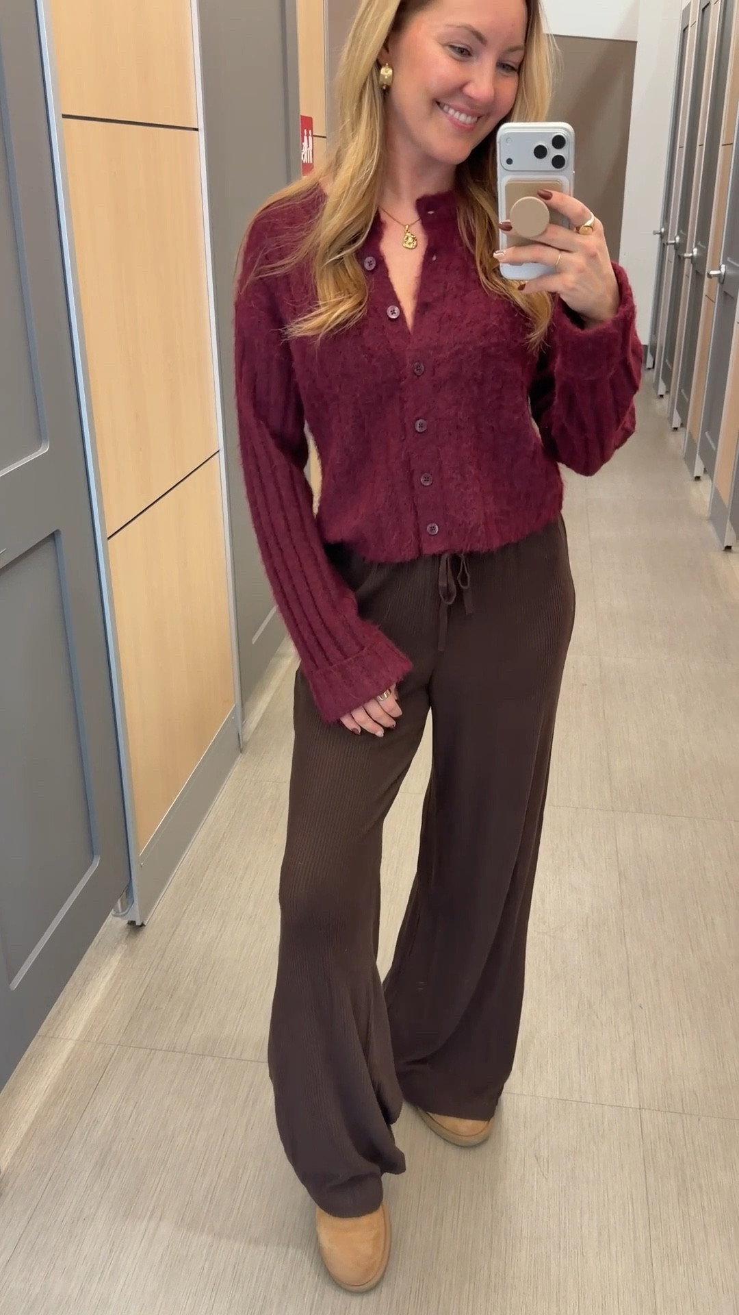 Cute winter outfit 

#LTKSaleAlert #LTKGiftGuide #LTKHoliday