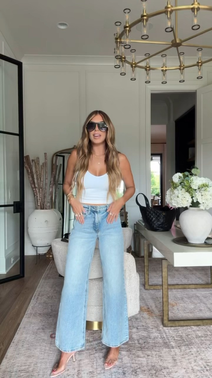so similar to my fav pistola jeans! wearing 26 🫶🏼

use code hollie40 for 40% off these pieces!
 

 