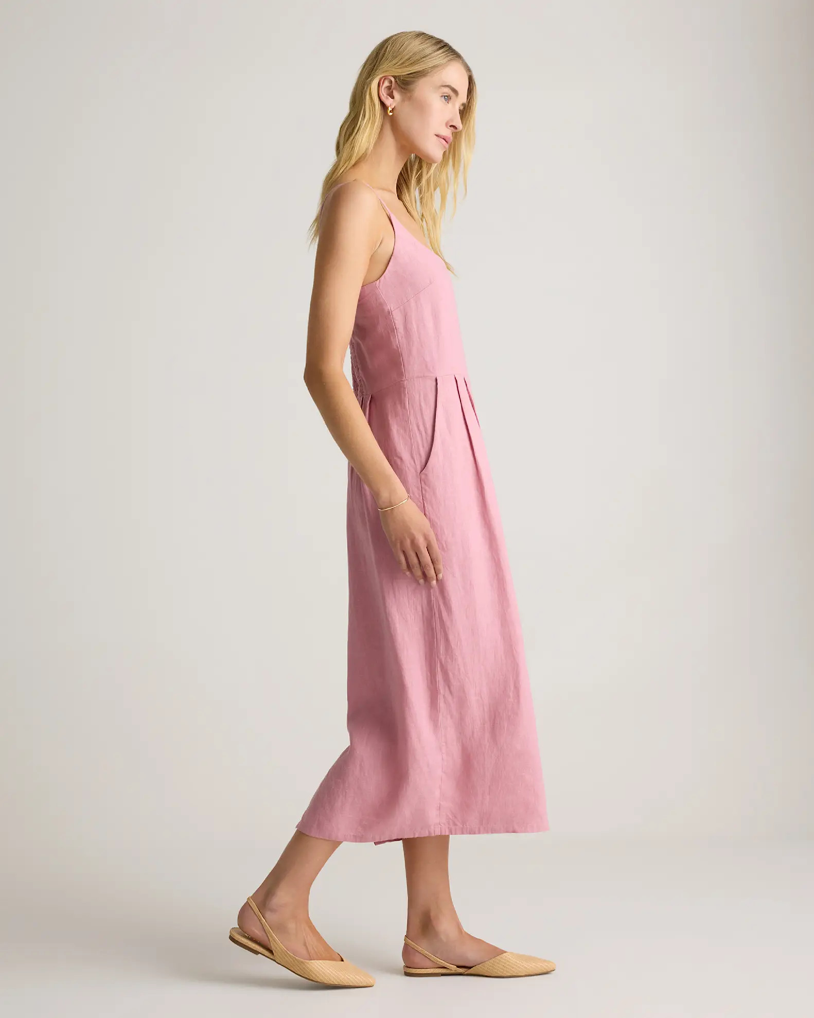 100% European Linen Scoop Neck Midi Dress in Mauve Mist | Quince