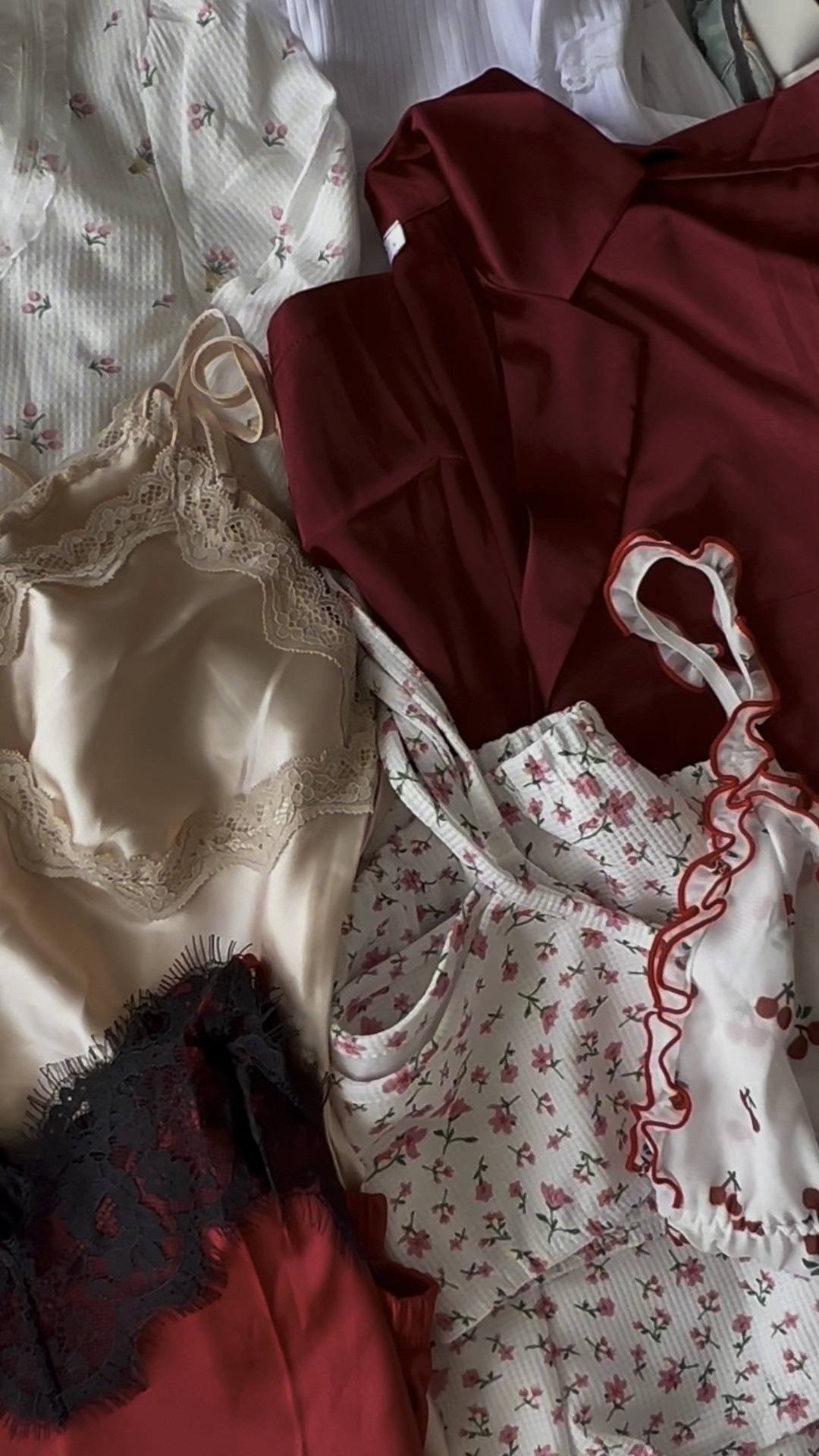 Recent nightie haul 🎀

#LTKVideo #LTKGiftGuide #LTKbeauty