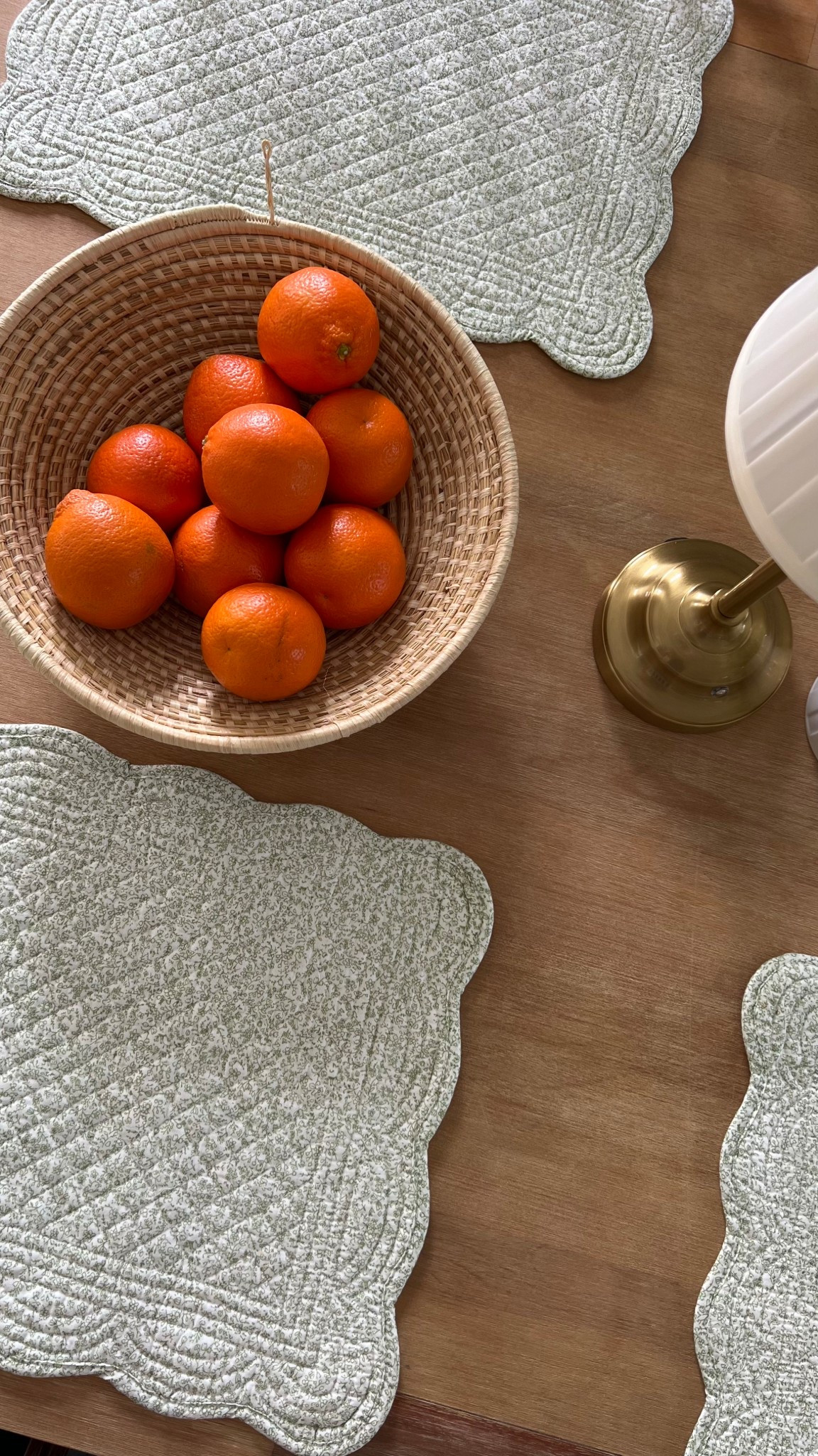 The cutest scalloped quilted placemats 〰️ they have lots of colors/designs! 