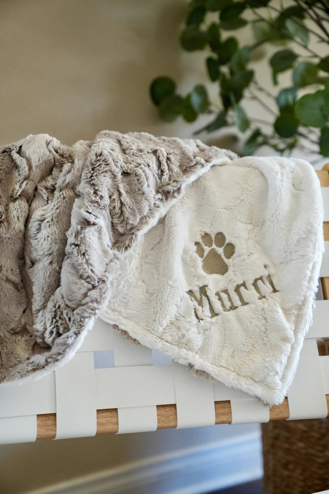 Personalized Wild Rabbit Sandshell dog Blanket, Brown Beige Dog Blanket, Paw Puppy Blanket, Perso... | Etsy (Global)