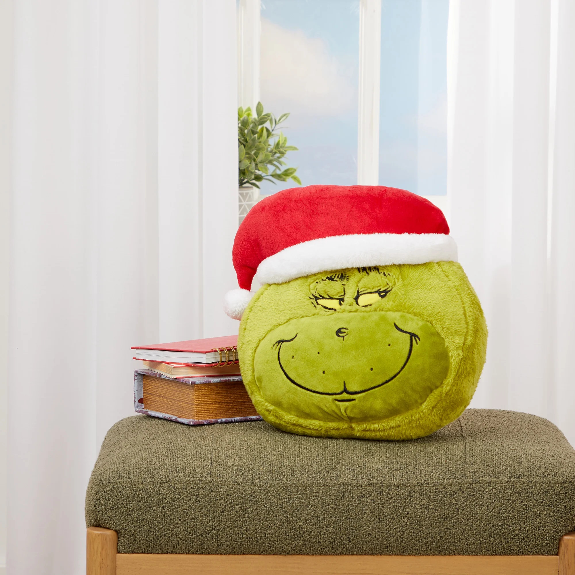 Grinch Kids Bedding Decorative Pillow, Green, Dr. Seuss | Walmart (US)