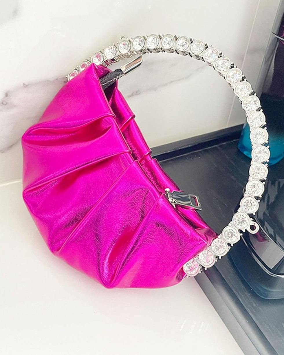 Must have purse! 👛 

#LTKItBag #LTKStyleTip #LTKFindsUnder50