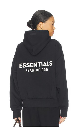 Fear of God ESSENTIALS Fleece Hoodie in Black. - size M | Revolve Clothing (Global)