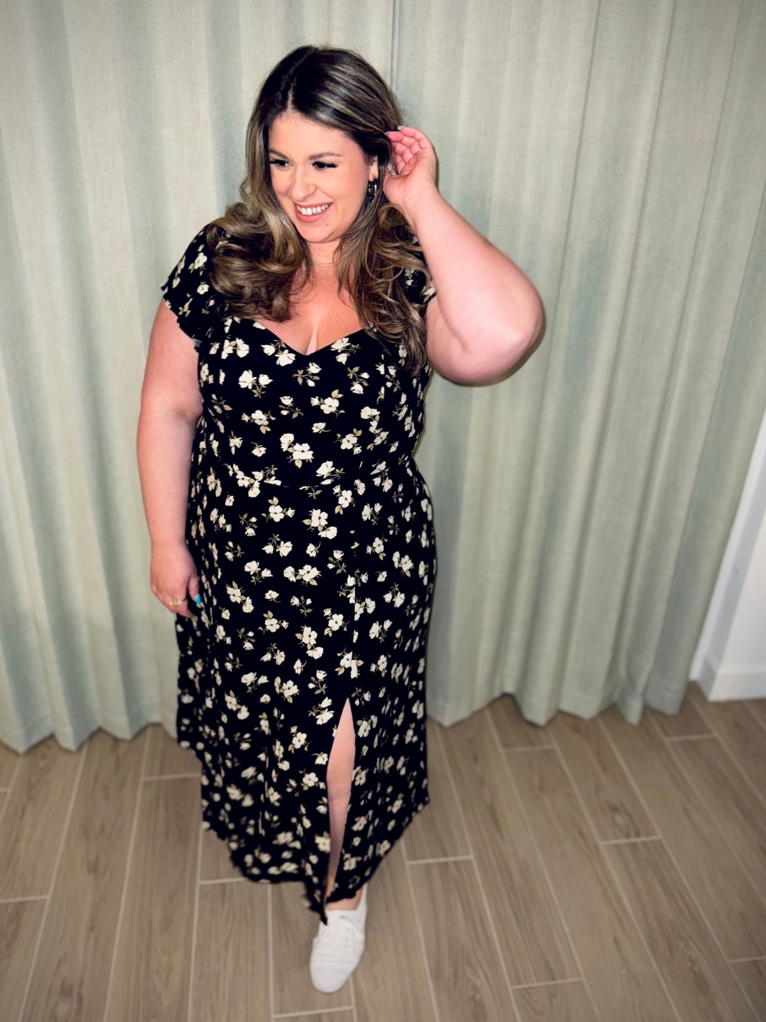Living my 90s mom dream 😎 

Life lately is wild. And I wouldn’t change a thing. 

#90sfashion #littleblackdress #oldnavy #modernmoms #keds #grateful 

#LTKPlusSize #LTKMidsize #LTKSeasonal