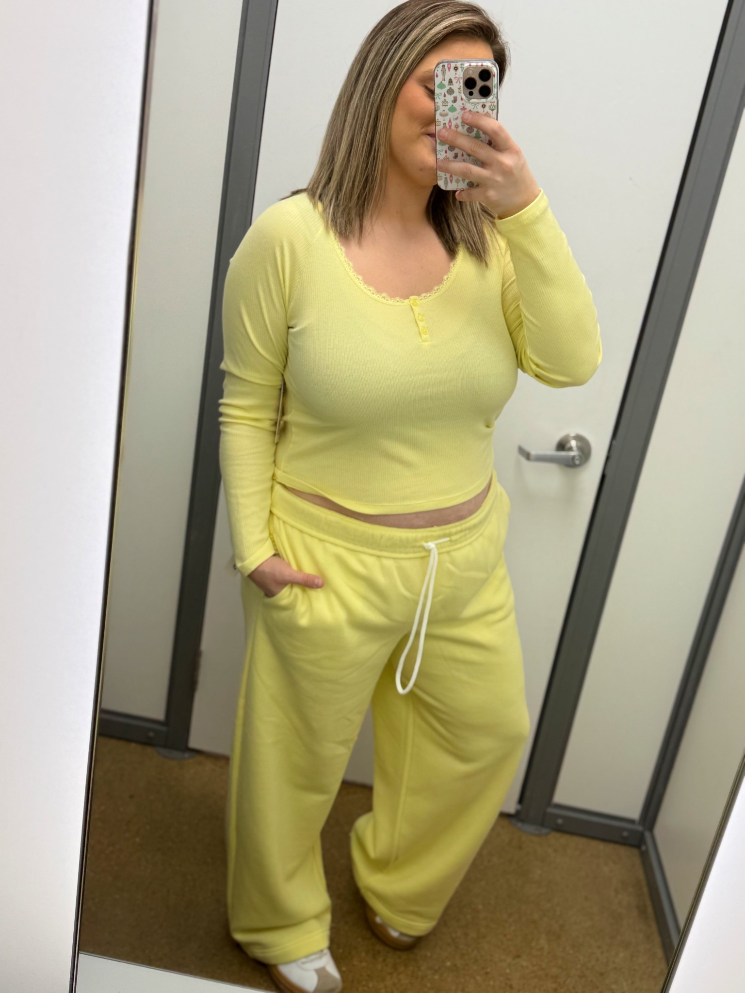 Tell me why Walmart is out here making the CUTEST lounge sets 😭💛 This buttery yellow is everything — comfy enough for mom life but cute enough to leave the house in. 10/10 would live in this. #WalmartFashion #WalmartFinds #MatchingSet #MomStyle #AffordableFashion #LoungeSet #EverydayStyle #OnTheGoMom #LTKStyle #SpringOutfits

#LTKootd #LTKU #LTKMidsize