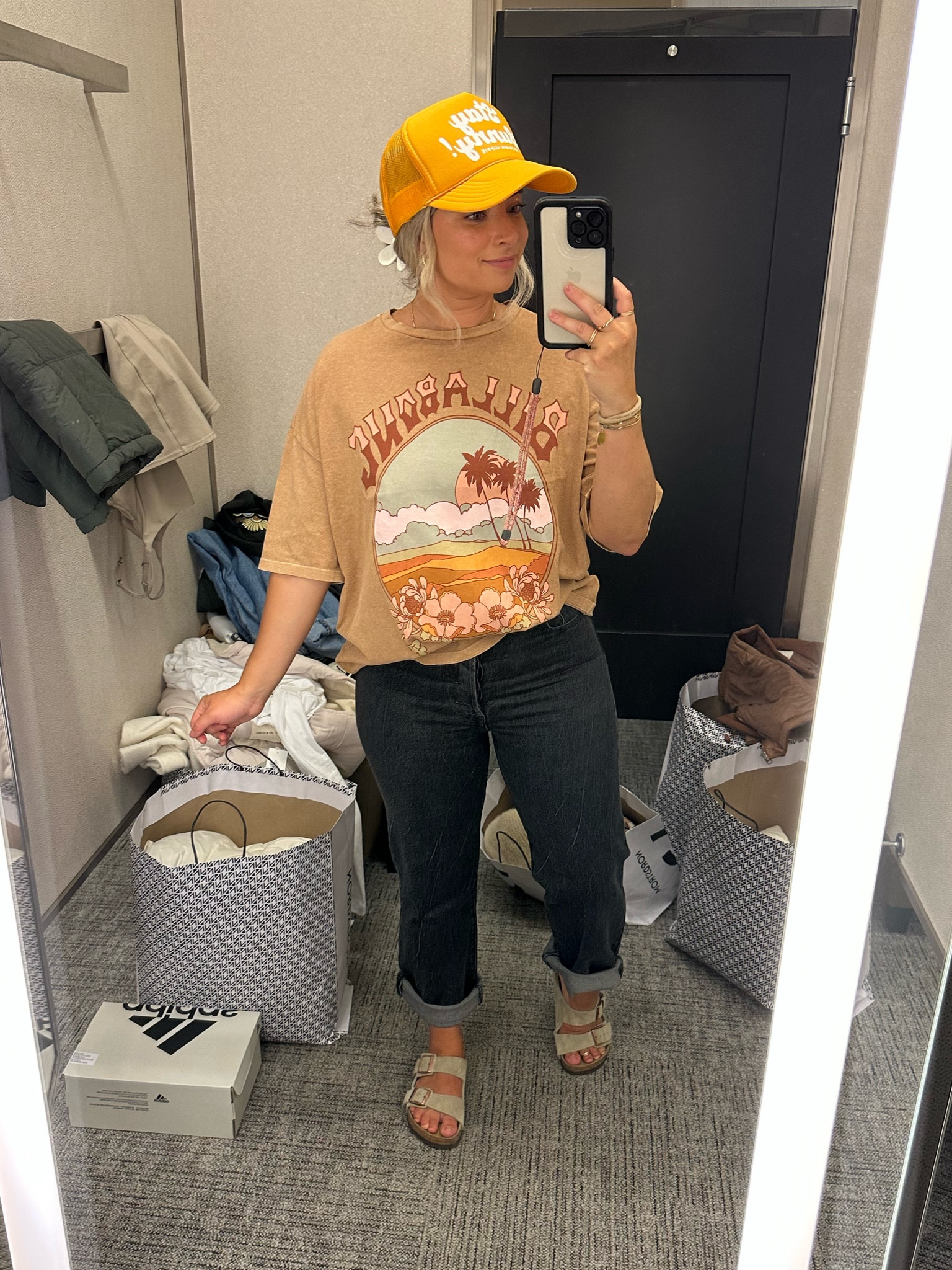 Nordstrom anniversary sale billabong graphic tee tts size small Levi’s denim tts size 27

#LTKSeasonal #LTKsalealert #LTKxNSale