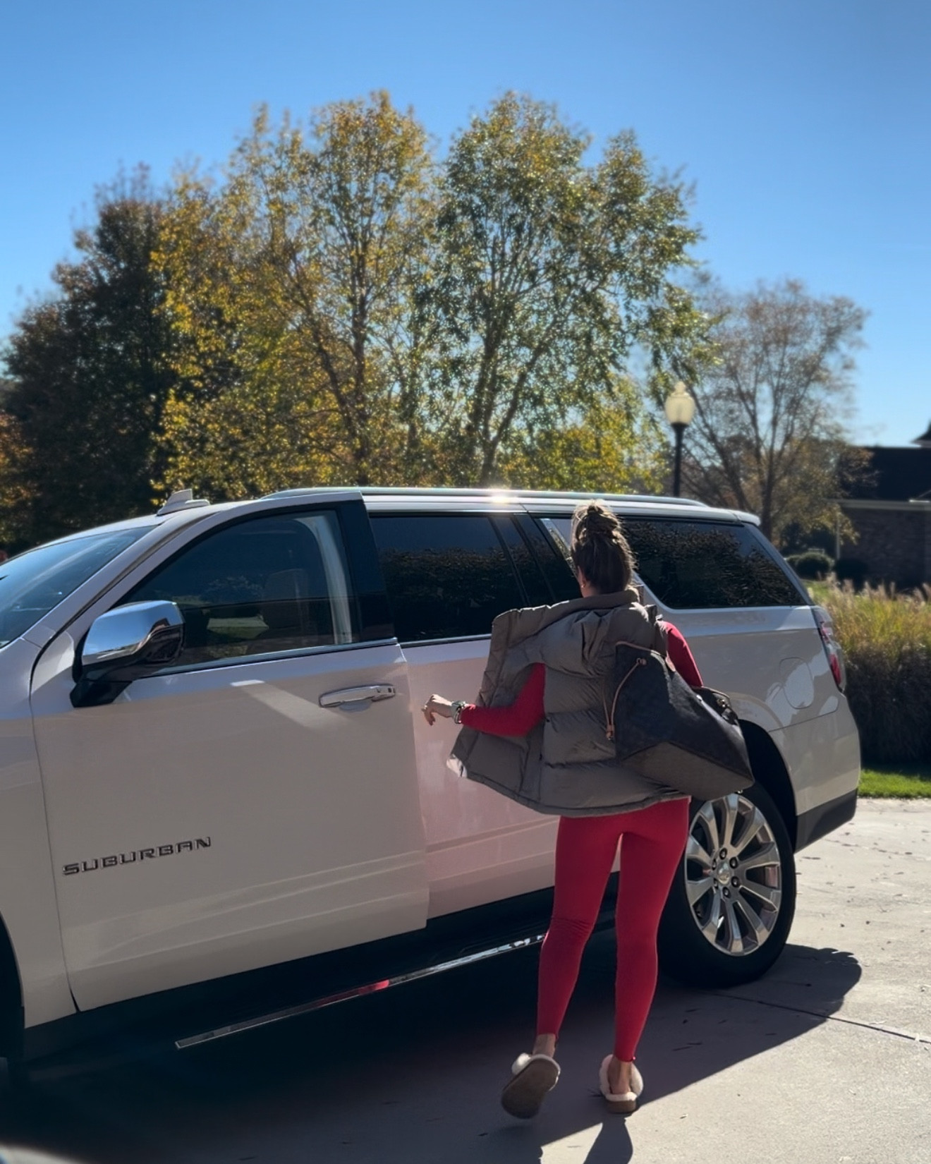 My look from my last post! ❤️ I sized up to a 10 in my vest for an extra oversized look and it’s PERFECT!! 

#LTKmomlife #LTKActive