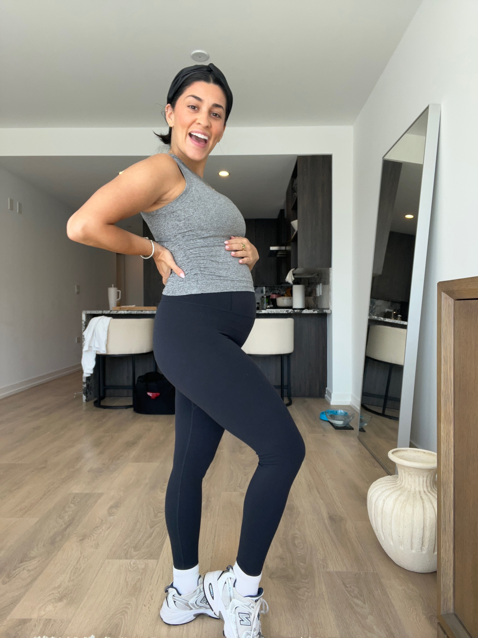 18 week gym outfit 

#LTKBump #LTKSeasonal #LTKFitness