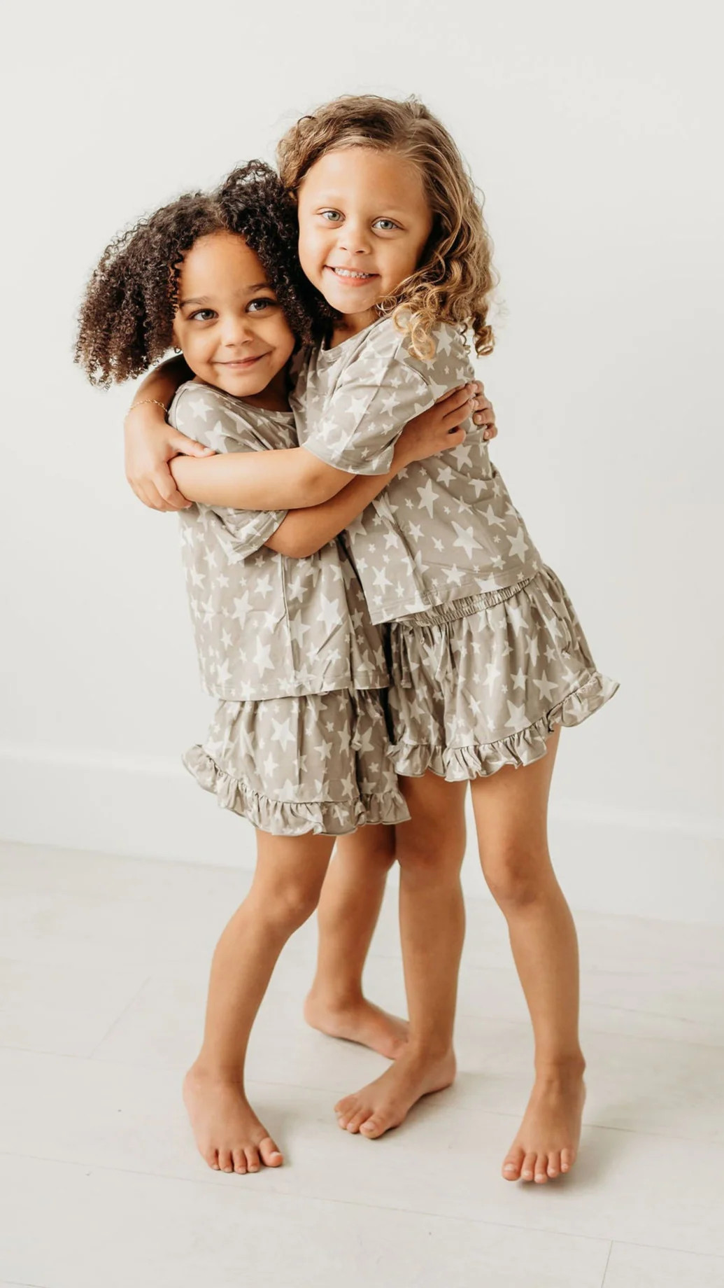 Girls Ruffle Short Set in Green Stars | Silks Design