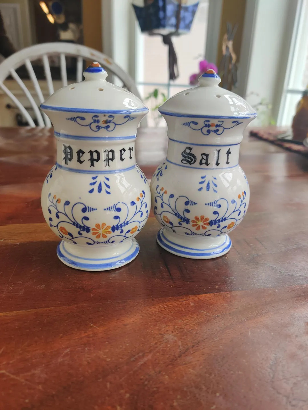 Set of 2 Vintage Royal Sealy Salt and Pepper Shakers Shabby Chic Blue bird of Happiness Ceramic L... | Etsy (US)