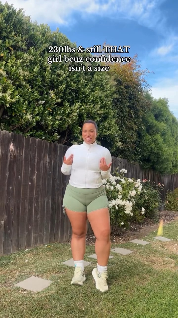 wearing a size 14 in top and bottoms ✨✨🫶

#LTKMidsize #LTKStyleTip #LTKActive