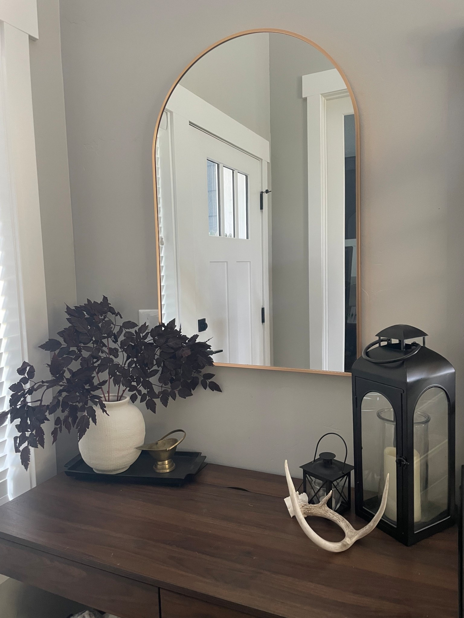 The gold container was thrifted and the antler were found 

#LTKSeasonal #LTKFallSale #LTKHome