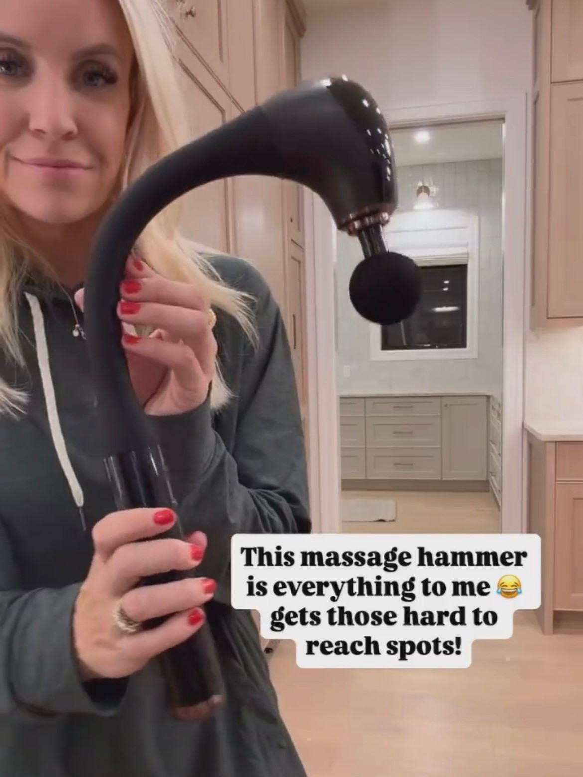 This massage hammer gets all the unreachable spots! Great gift idea for anyone in your life. Will arrive by Christmas! 🖤

#LTKHoliday #LTKGiftGuide #LTKFindsUnder100