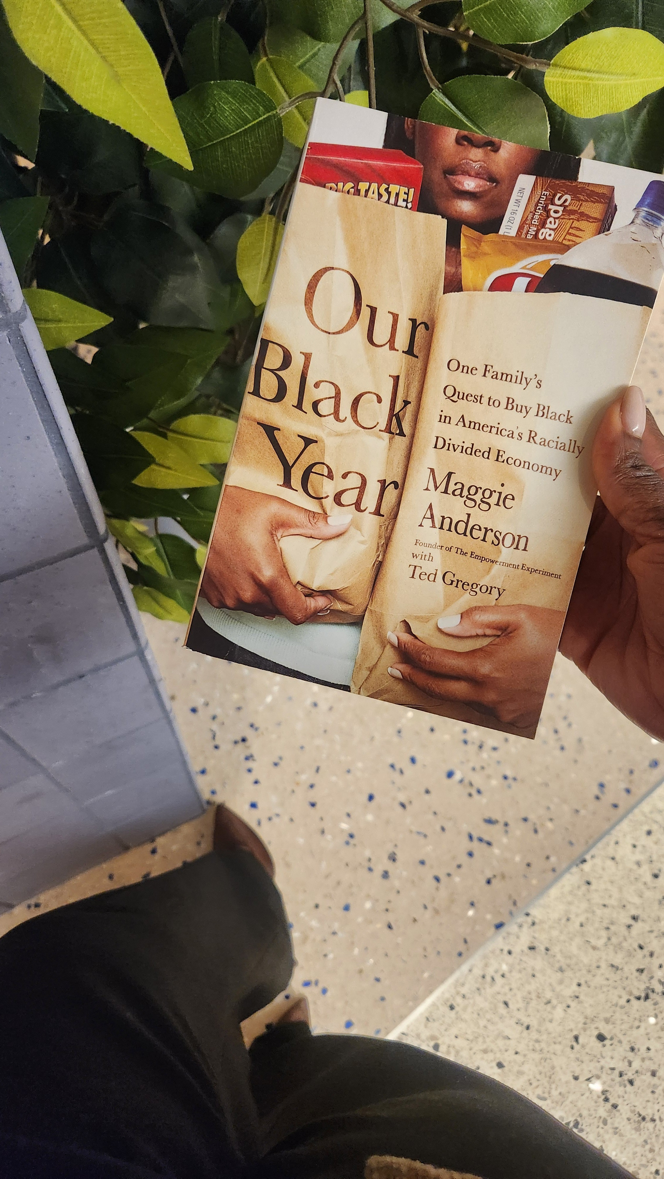 Picked up this book to read next month

#LTKstorytime #LTKdayinmylife