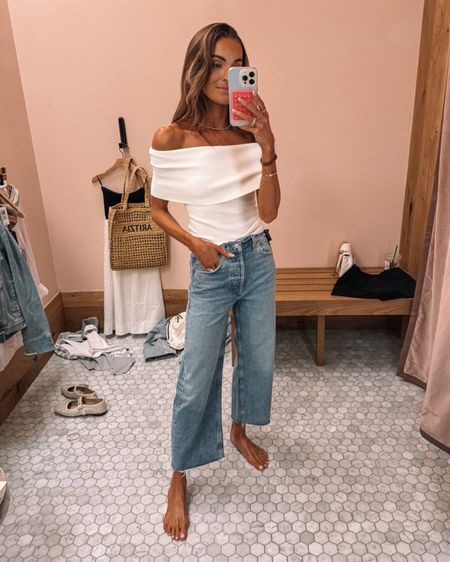 the perfect white top!😍 
run tts and the jeans run big 


#aritzia #springoutfit #denim #jeans 

#LTKstyletip