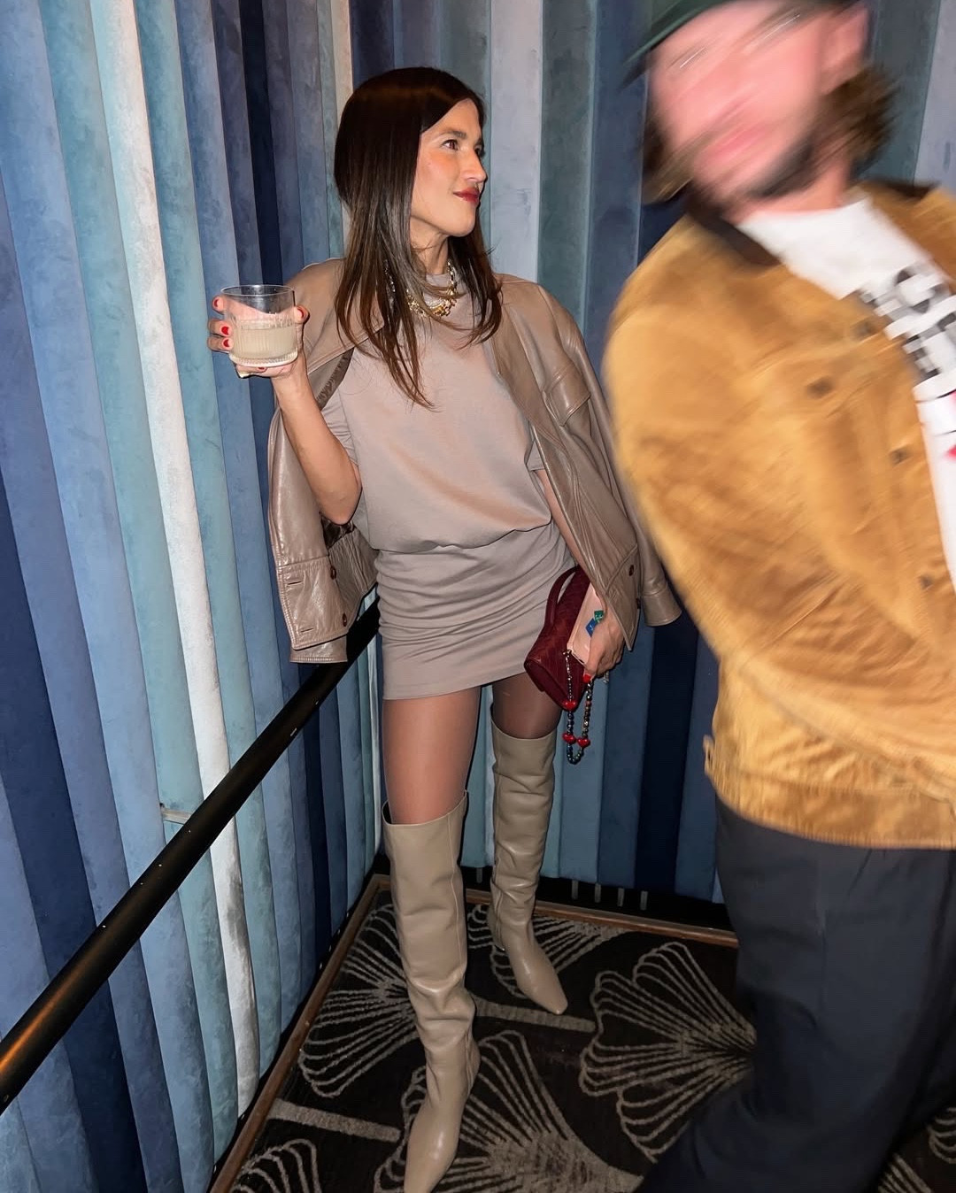 Loved this greyish neutral monochromatic look! So chic

#LTKootd #LTKSeasonal