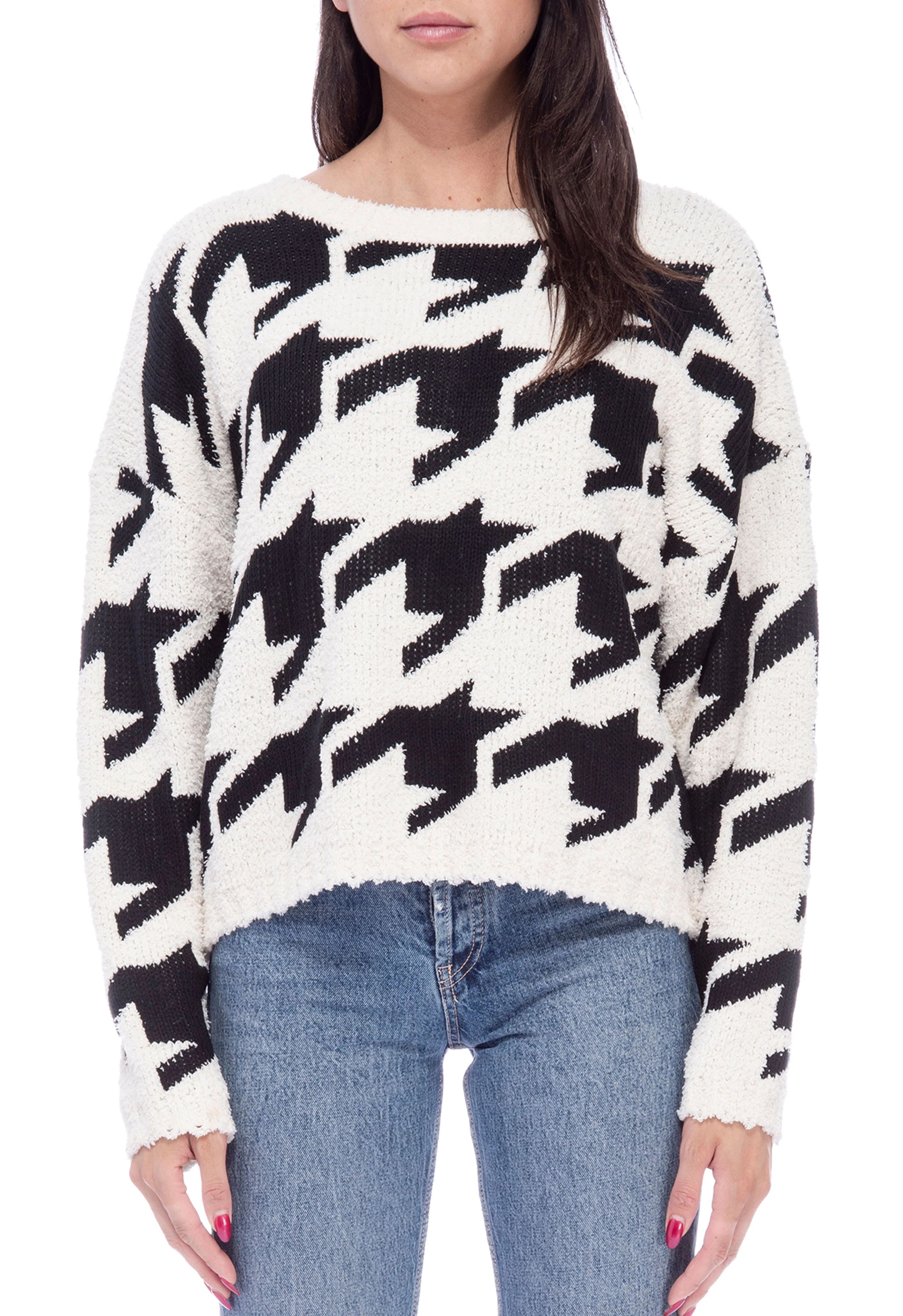 Oversize Houndstooth Sweater | Bobeau