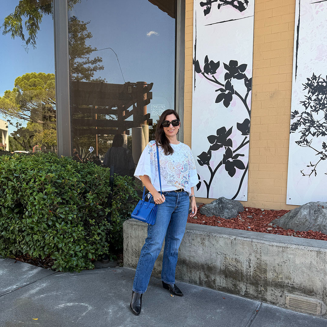 Casual summer outfit for a family dinner out. 

 #LTKootd #LTKmomlife #LTKOver40